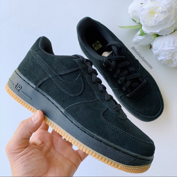 Nike Air Force 1 Prem Black Suede NWT - Picture 2 of 9